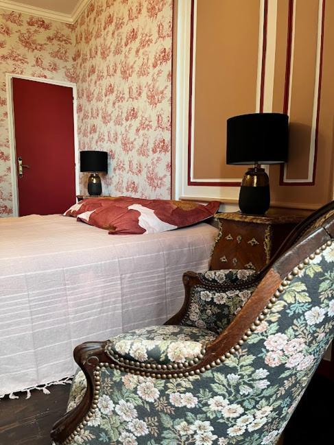 La Tour Cachee Bed & Breakfast Mortain-Bocage ภายนอก รูปภาพ